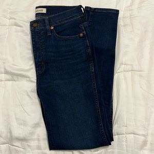 Madewell 10" High-Rise Skinny Jeans in Hayes Wash - Size 26